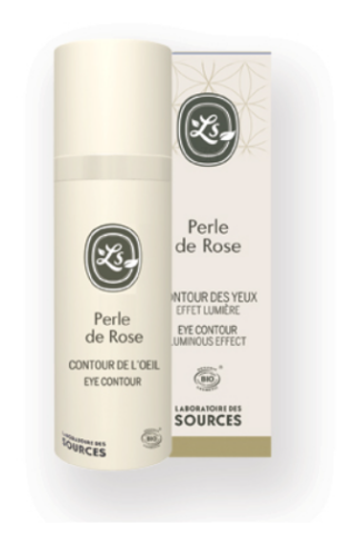 Perle de rose  contour de l'oeil